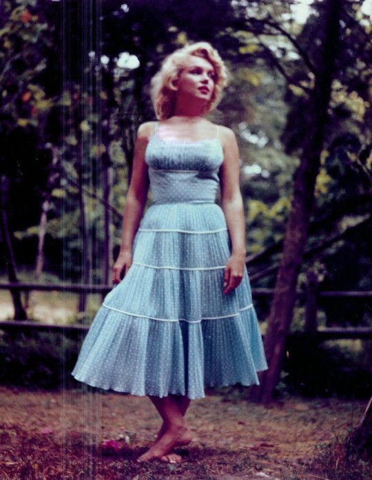 Marilyn photographed by Sam Shaw, 1957