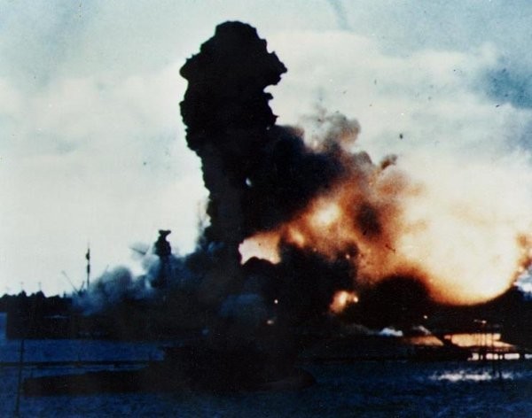 Pearl Harbor (L'attaque japonaise)