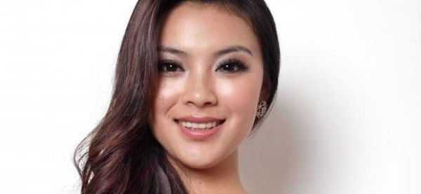 Yu Wenxia : Miss Monde 2012