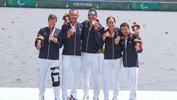 JO 2021 : L'équipe de France de quatre barré mixte en bronze