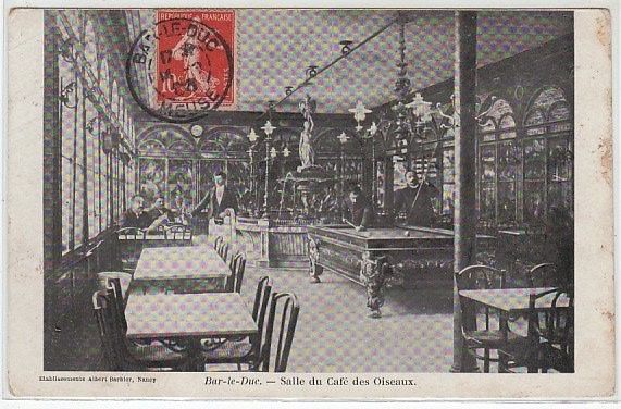 Carte postale de Bar-le-Duc Salle du café "Les oiseaux"