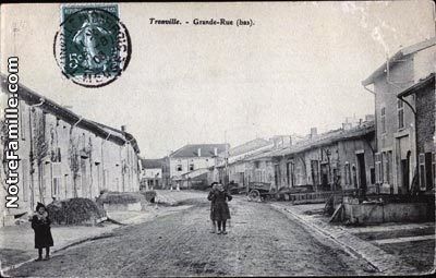 Carte postale de Tronville en Barrois ; Grande rue