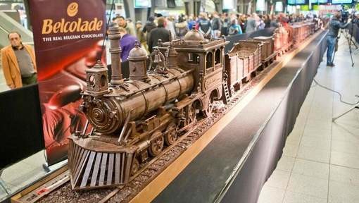 Le plus long train en chocolat