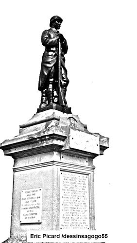 Nançois-sur-Ornain : Le monument aux morts.