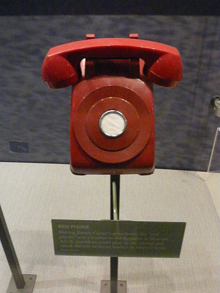 Téléphone rouge