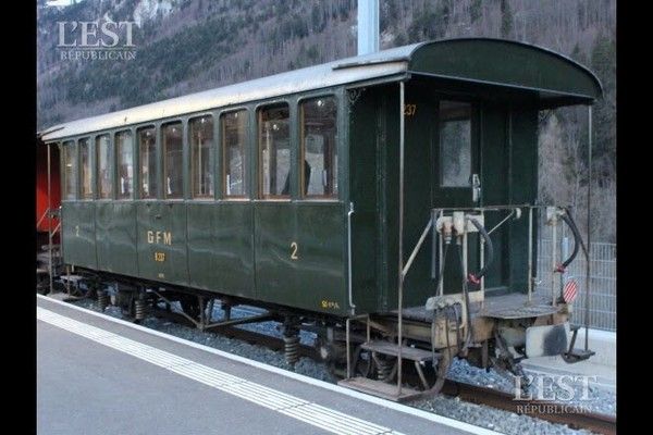 Une voiture suisse de 1905 pour la Voie Sacrée ferroviaire